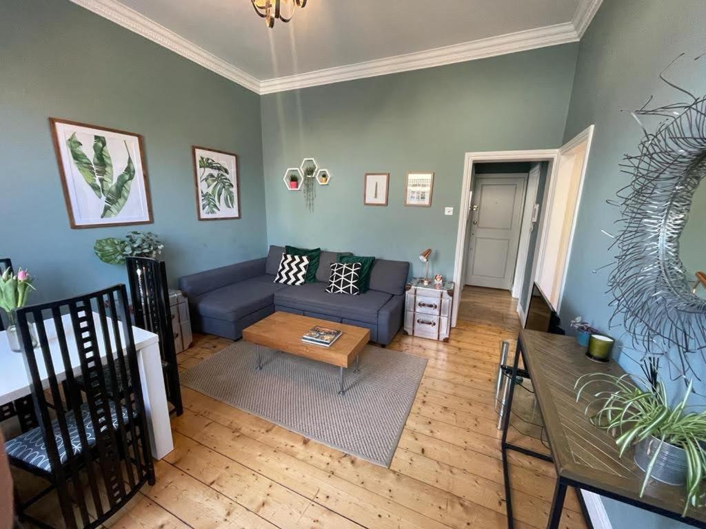 Richmond & Kew Gardens Cozy Garden Flat By The Pagoda Exterior foto